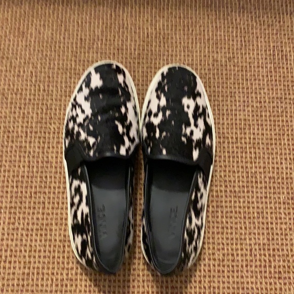 Vince slides - Picture 3 of 4